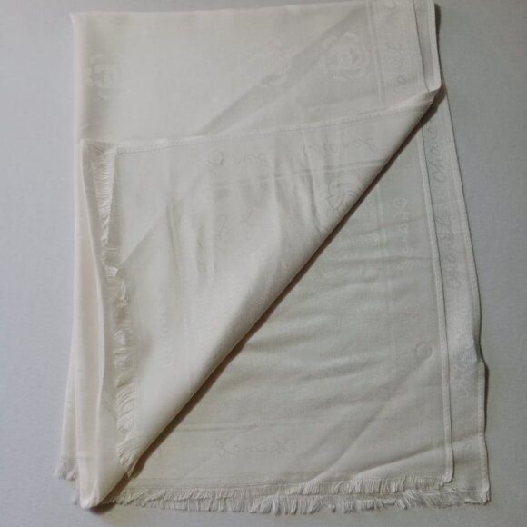 Authentic Chanel 65% Cashmere 35% Silk  Stole Wrap Scarf White Used - Picture 3 of 10